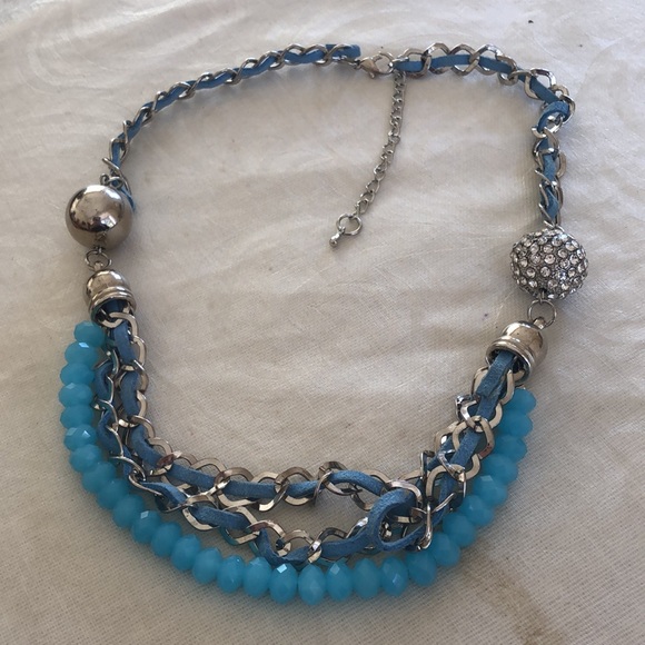 multi strand turquoise color and silver tone necklace - Picture 8 of 12